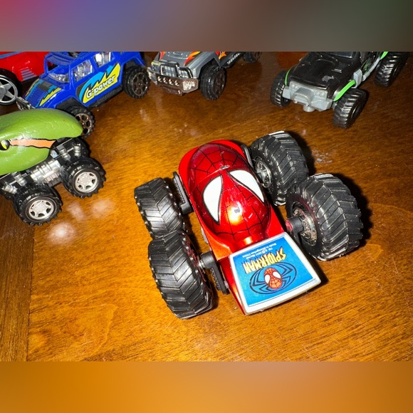 Assorted Toddler Toy Cars Set -‎ Red, Blue, Silver, Orange - Picture 6 of 7